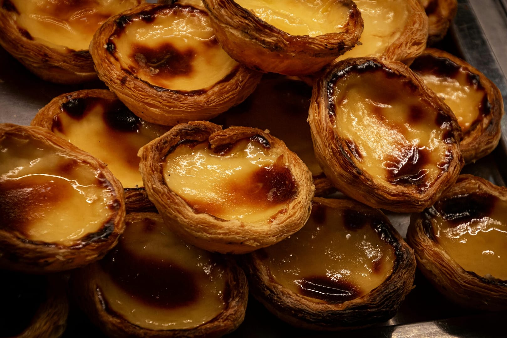 Une photo de pastéis de nata